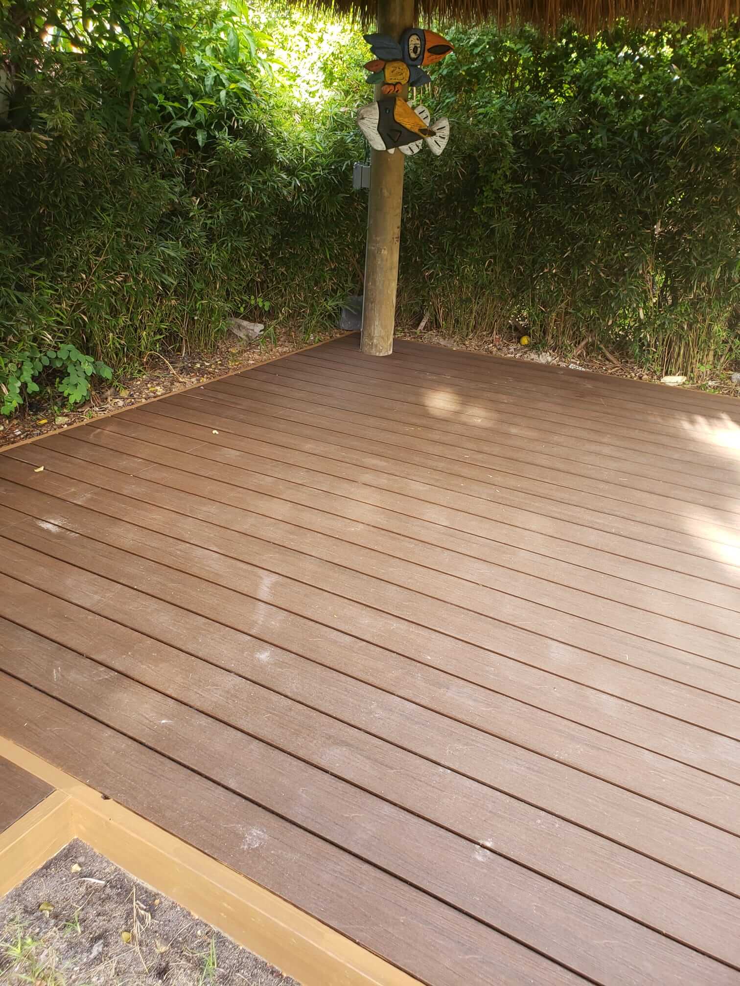 Creation and Painting of Floor in Business Patio - 1