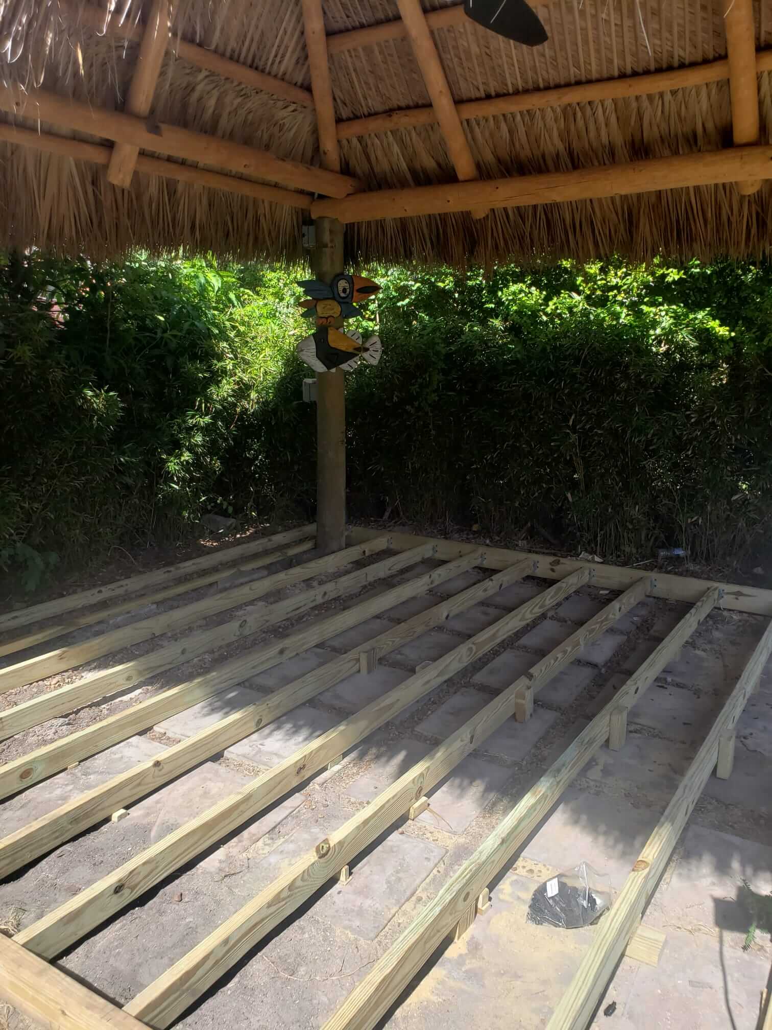 Creation and Painting of Floor in Business Patio - 4