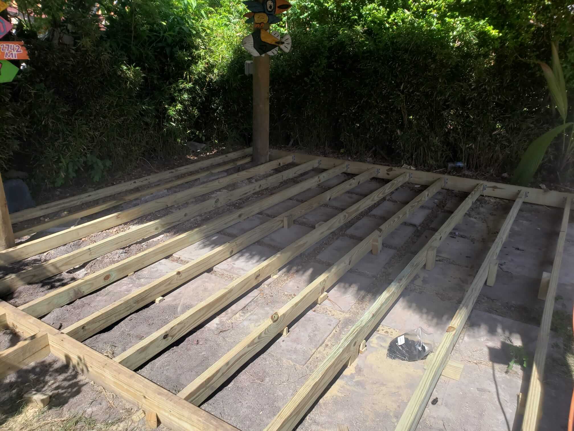 Creation and Painting of Floor in Business Patio - 5