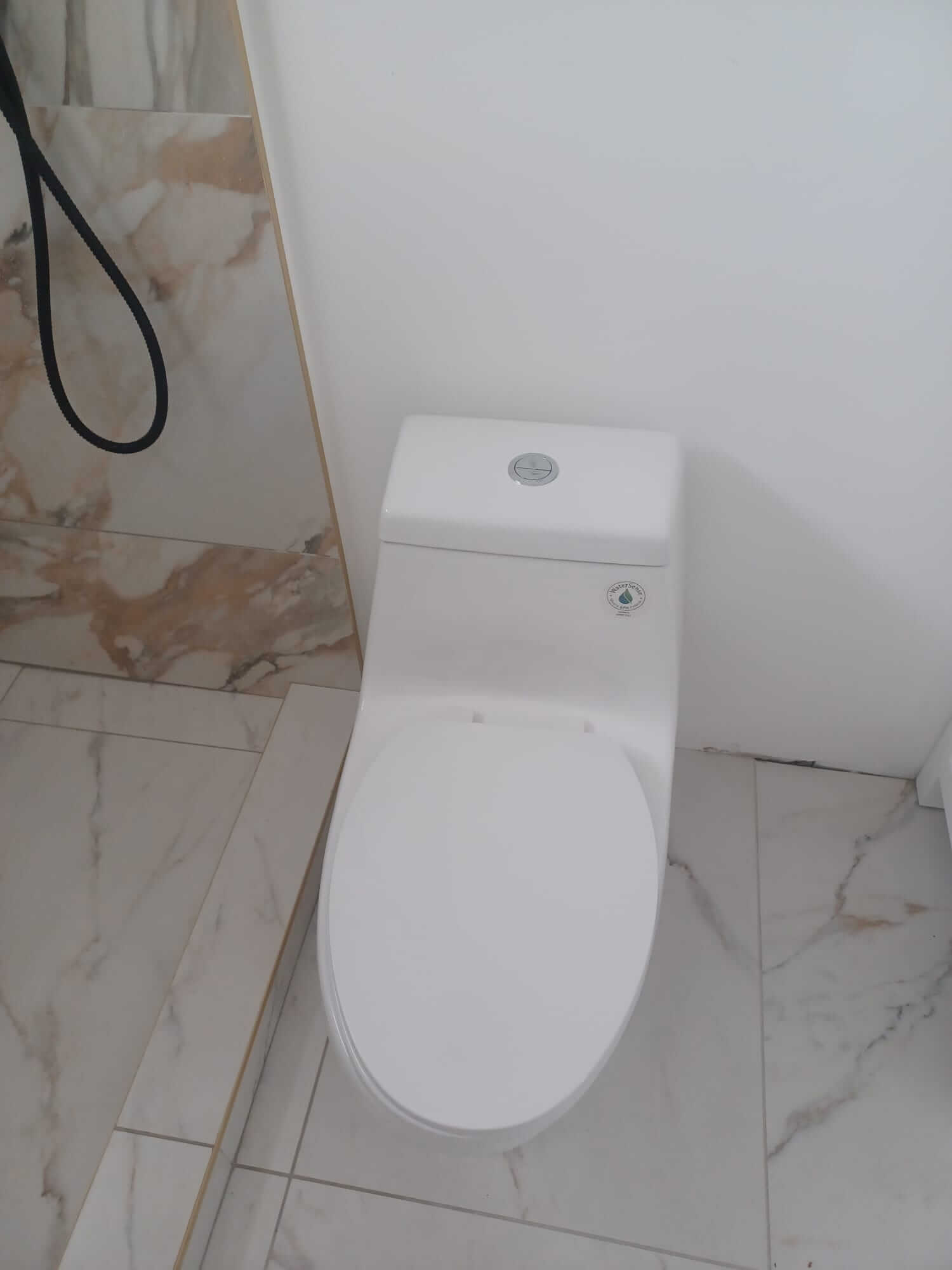 Minimalist Bathroom Refresh - 2