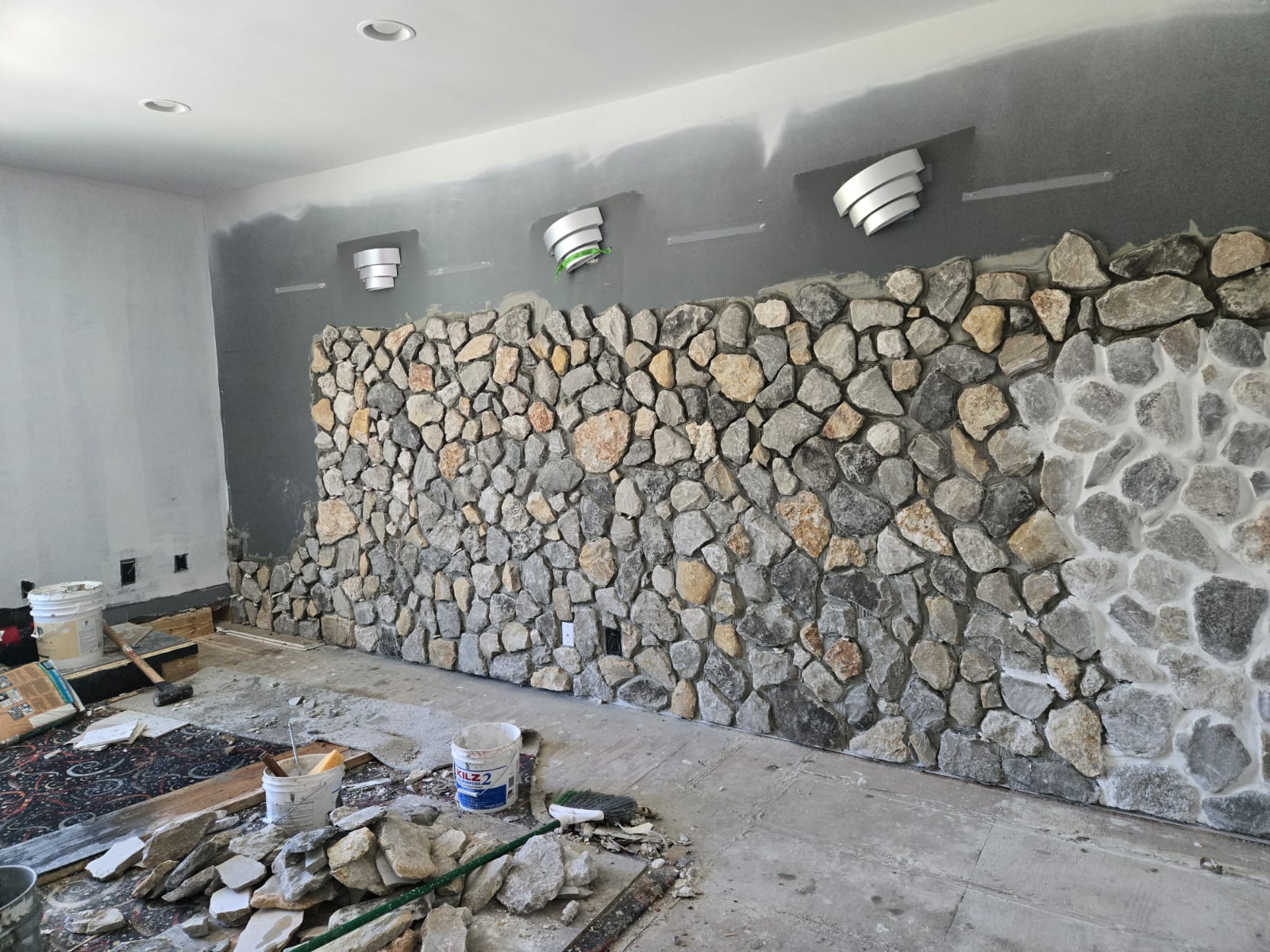 Stone Wall Accent - 6