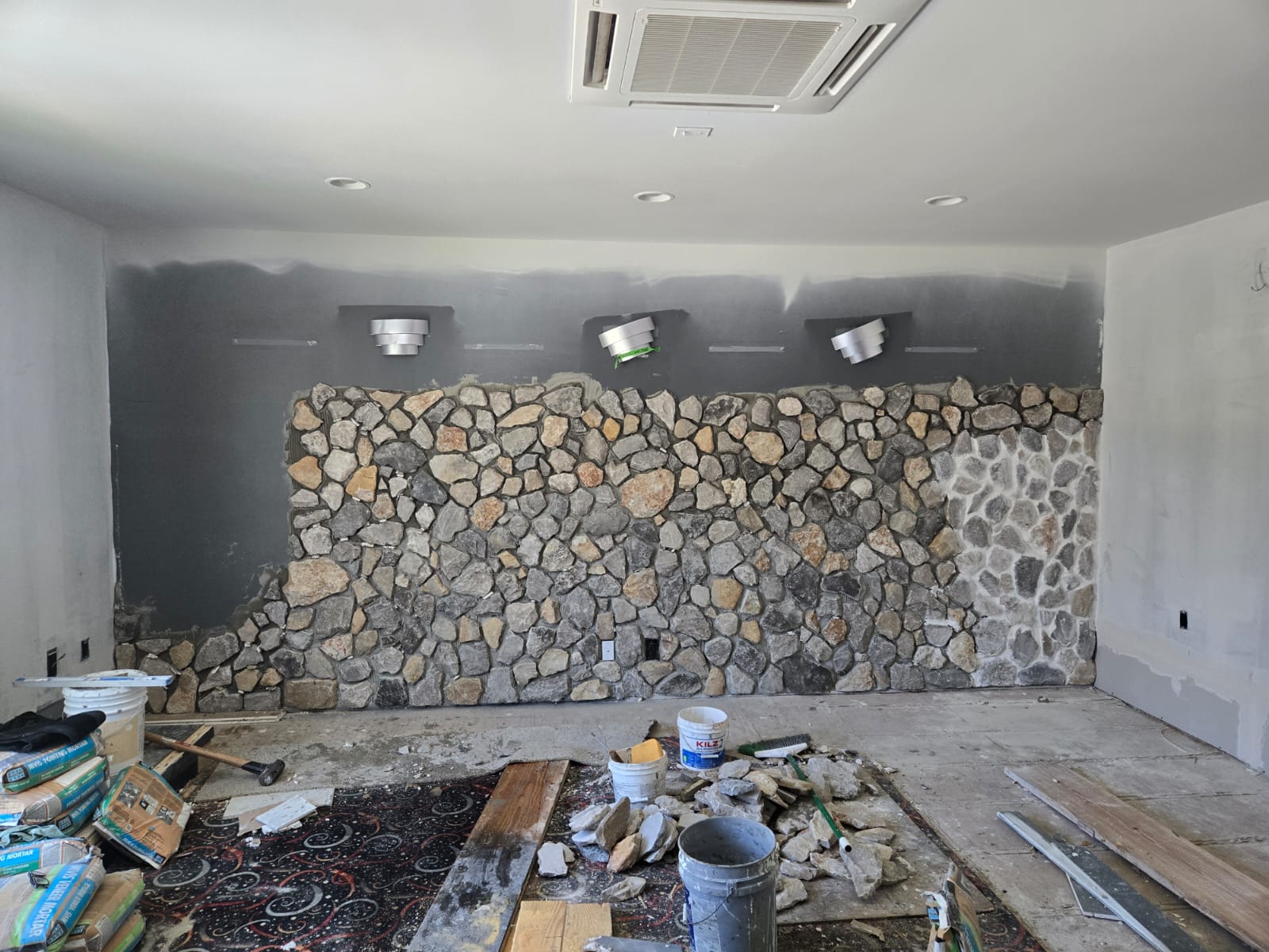 Stone Wall Accent - 7