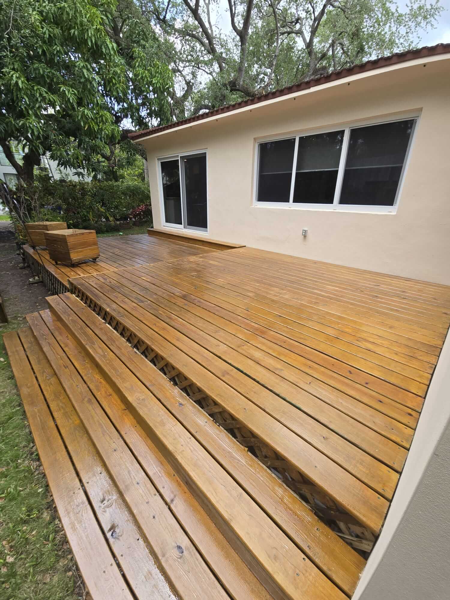 Modern Hardwood Floor Painting in Home Entrance - 5